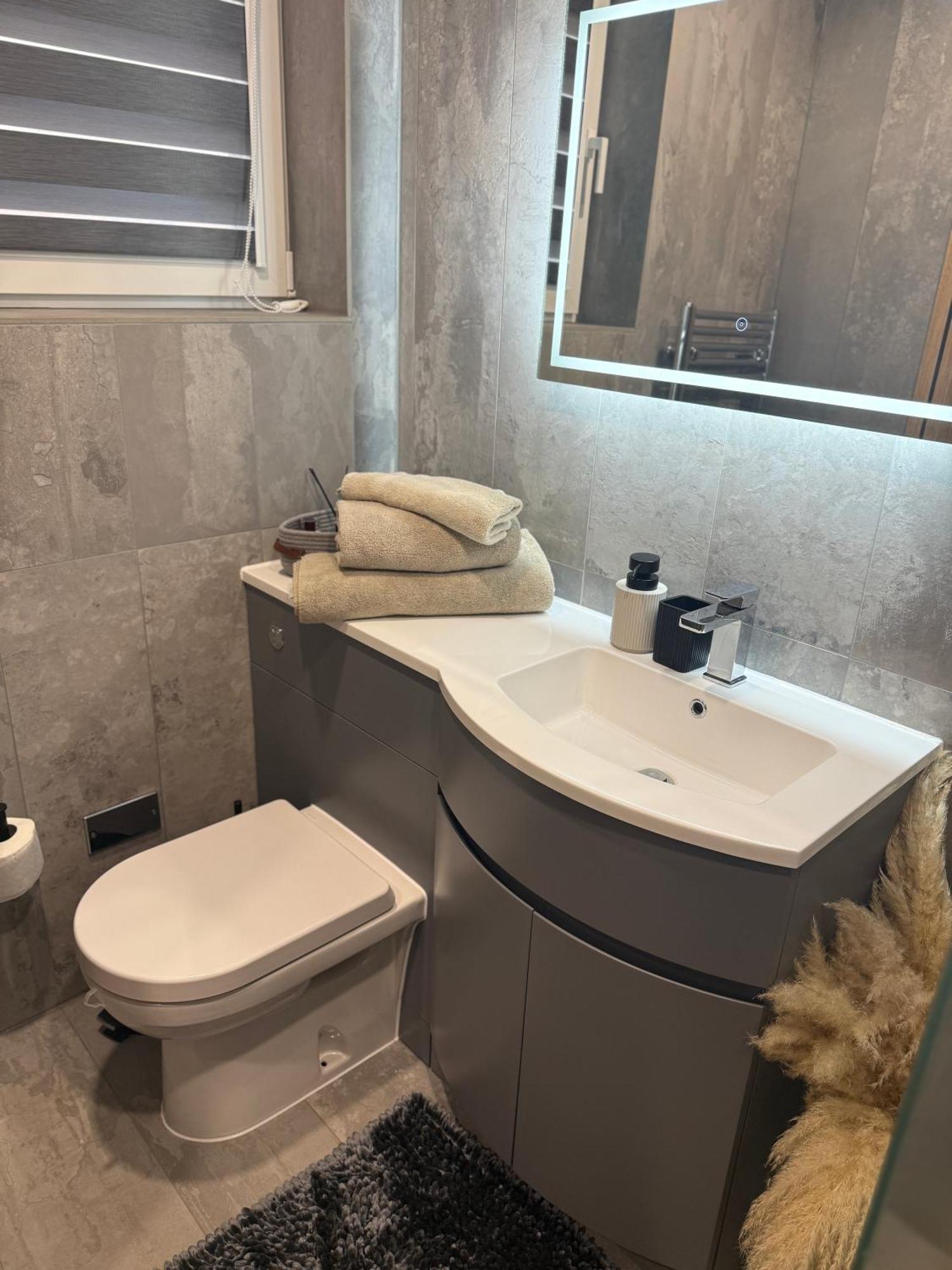 New Built Cosy Apartment Within Walking Distance Of Churchill Hospital Oxford Luaran gambar